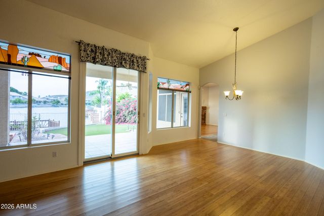 5708 W ABRAHAM Lane, Glendale, AZ 85308