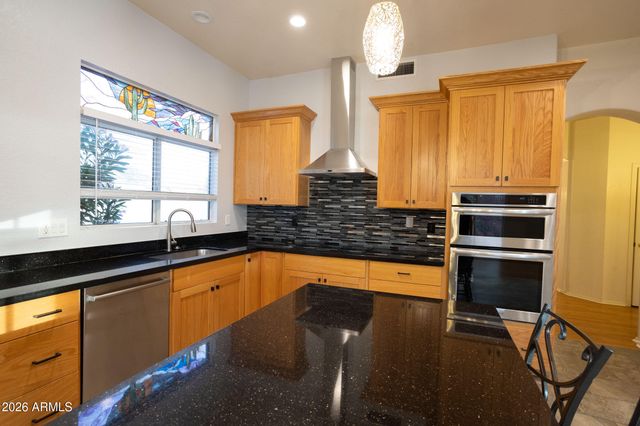 5708 W ABRAHAM Lane, Glendale, AZ 85308