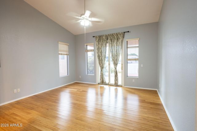 5708 W ABRAHAM Lane, Glendale, AZ 85308