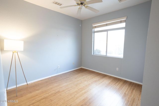 5708 W ABRAHAM Lane, Glendale, AZ 85308