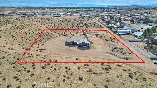 21053 Huasna Road, Apple Valley, CA 92307