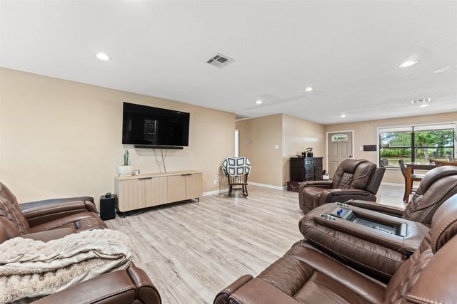 443 County Road 316, Jonesboro, TX 76538