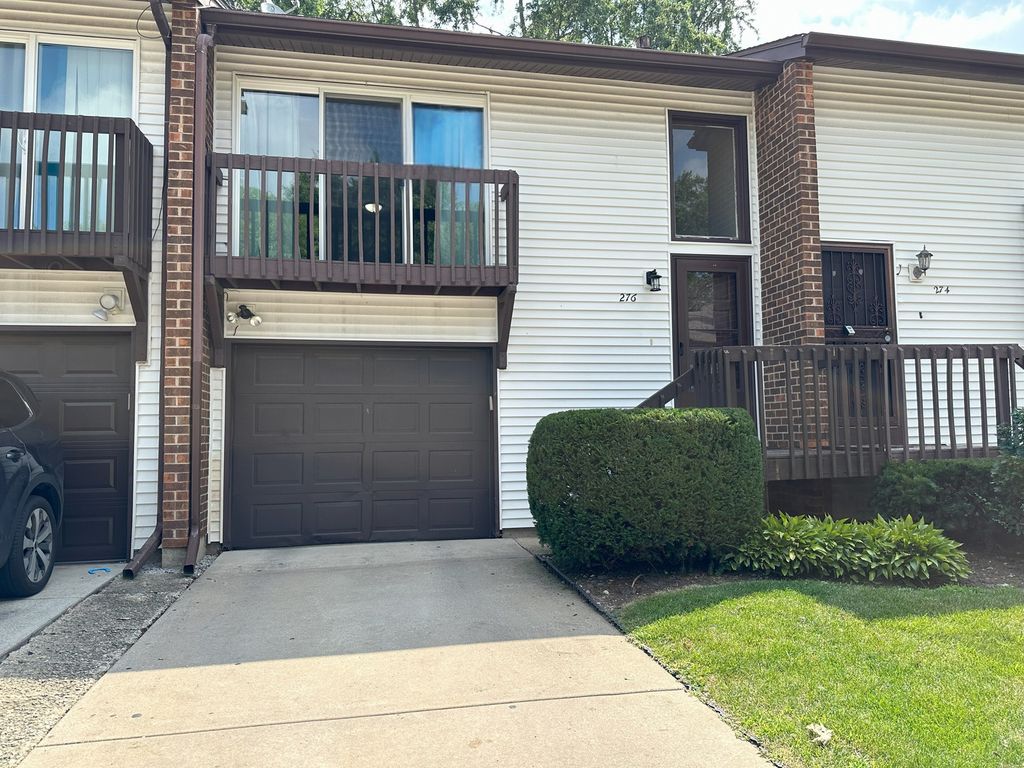 276 Sioux Drive, Bolingbrook, IL 60440