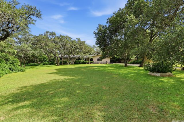 100 FLEETWOOD DR, San Antonio, TX 78232