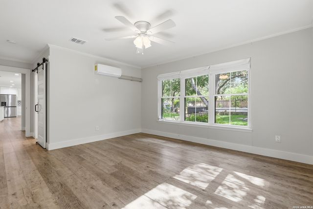 100 FLEETWOOD DR, San Antonio, TX 78232