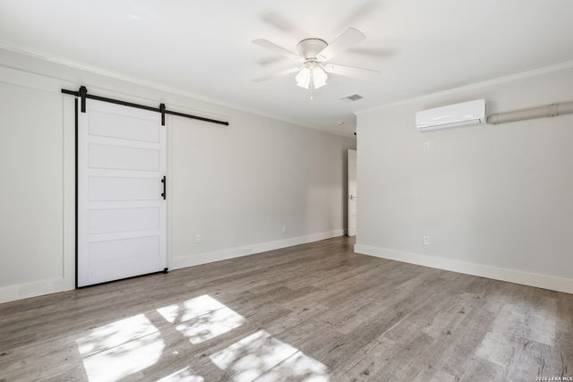 100 FLEETWOOD DR, San Antonio, TX 78232