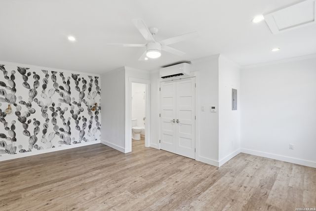 100 FLEETWOOD DR, San Antonio, TX 78232