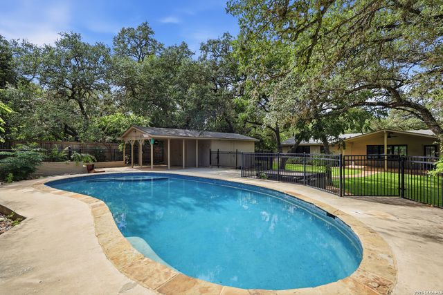 100 FLEETWOOD DR, San Antonio, TX 78232