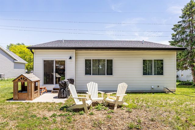 503 S Business Highway S, Pleasantville, IA 50225