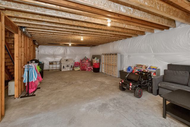 503 S Business Highway S, Pleasantville, IA 50225