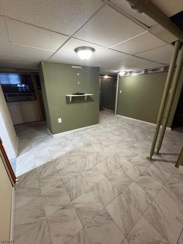 5 Hamilton Ave, Kearny Town, NJ 07032