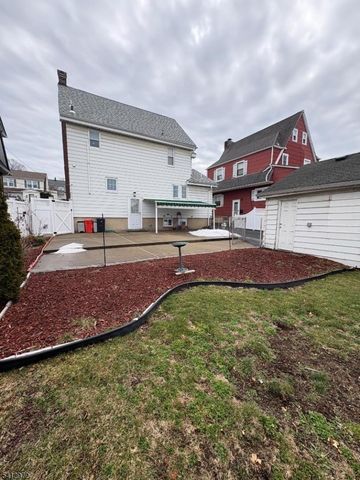 5 Hamilton Ave, Kearny Town, NJ 07032