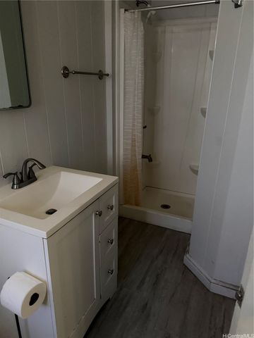 1540 Pensacola Street, Honolulu, HI 96822