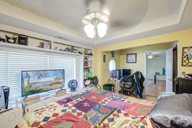 1639 Central Avenue, Summerville, SC 29483