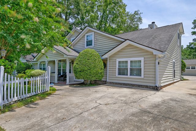 1639 Central Avenue, Summerville, SC 29483