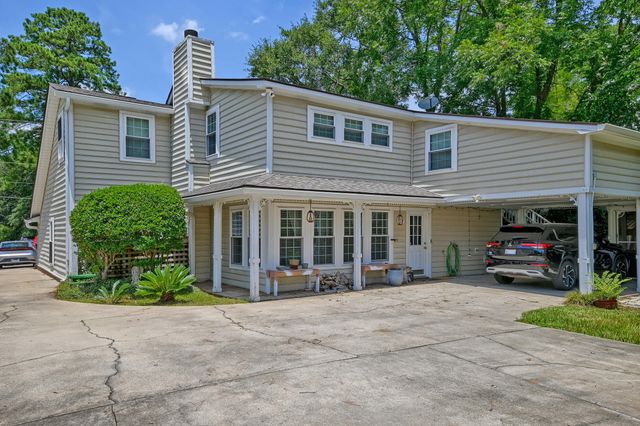 1639 Central Avenue, Summerville, SC 29483