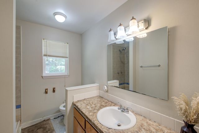 1639 Central Avenue, Summerville, SC 29483