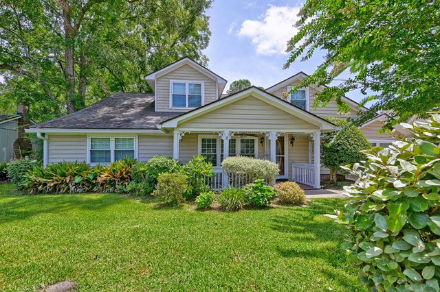 1639 Central Avenue, Summerville, SC 29483