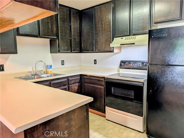 6815 Remmet 222, Canoga Park (los Angeles), CA 91303