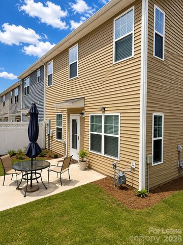 6438 Revolutionary Trail, Charlotte, NC 28217