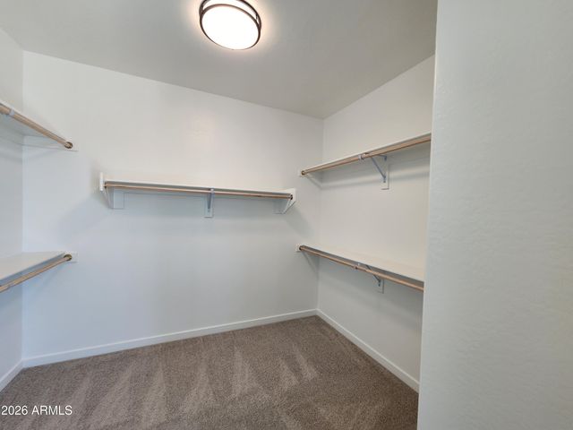 1864 E NEW RIVER Road, Phoenix, AZ 85086