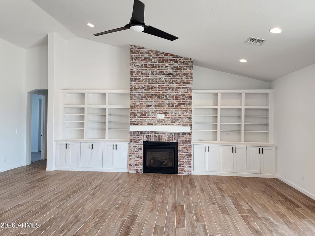 1864 E NEW RIVER Road, Phoenix, AZ 85086 — photo 3