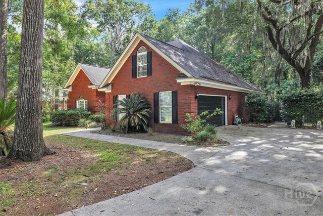 80 Windsong Drive, Richmond Hill, GA 31324