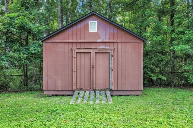 80 Windsong Drive, Richmond Hill, GA 31324