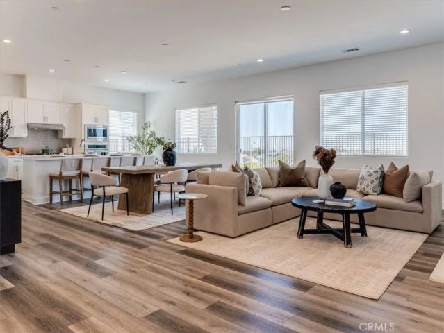 5812 Lady Bells, Santa Maria, CA 93455
