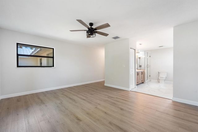 4003 S Indian River Drive, Fort Pierce, FL 34982