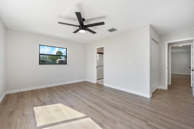 4003 S Indian River Drive, Fort Pierce, FL 34982
