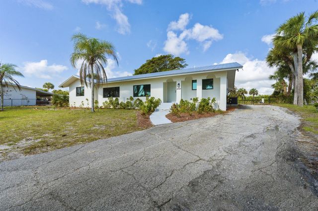 4003 S Indian River Drive, Fort Pierce, FL 34982