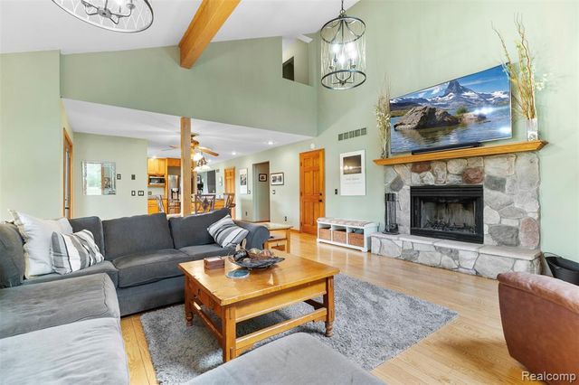 6186 Crane Road, Ypsilanti, MI 48197