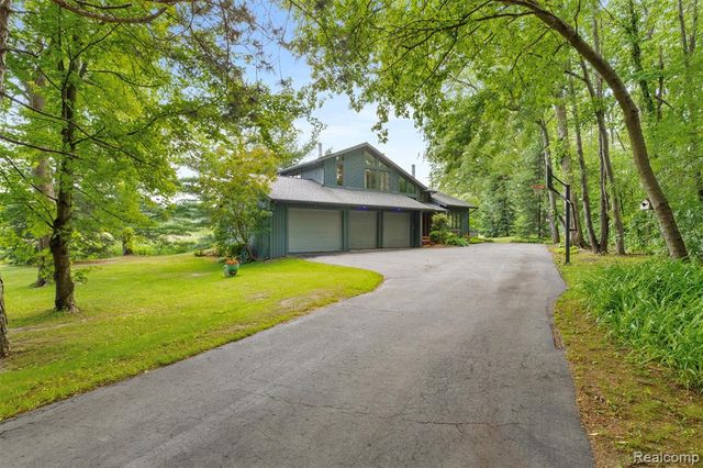 6186 Crane Road, Ypsilanti, MI 48197
