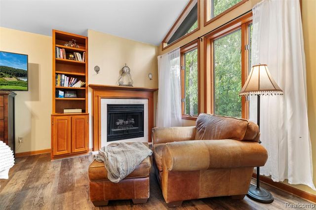 6186 Crane Road, Ypsilanti, MI 48197