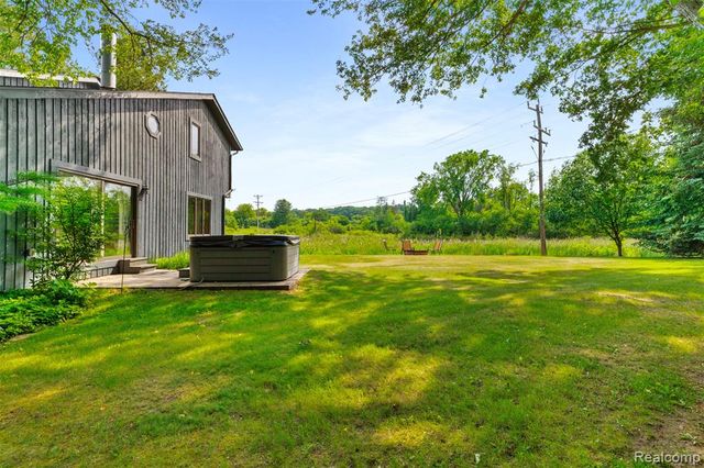 6186 Crane Road, Ypsilanti, MI 48197