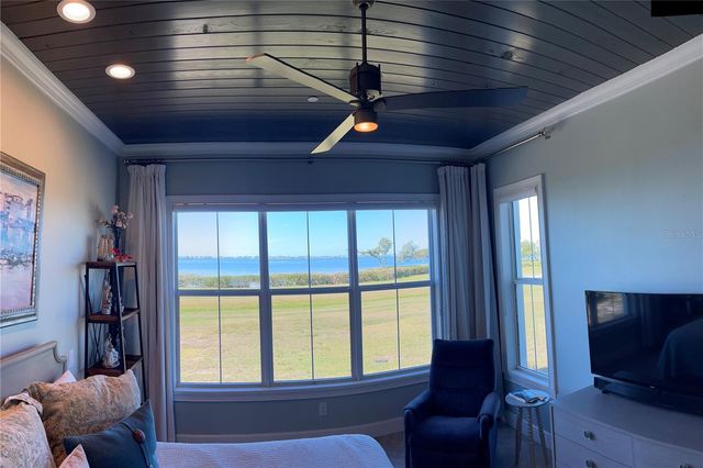 310 COMPASS POINT DRIVE 101, Bradenton, FL 34209