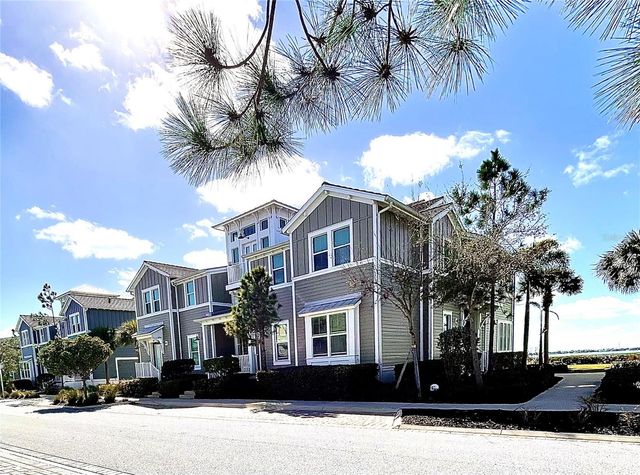 310 COMPASS POINT DRIVE 101, Bradenton, FL 34209