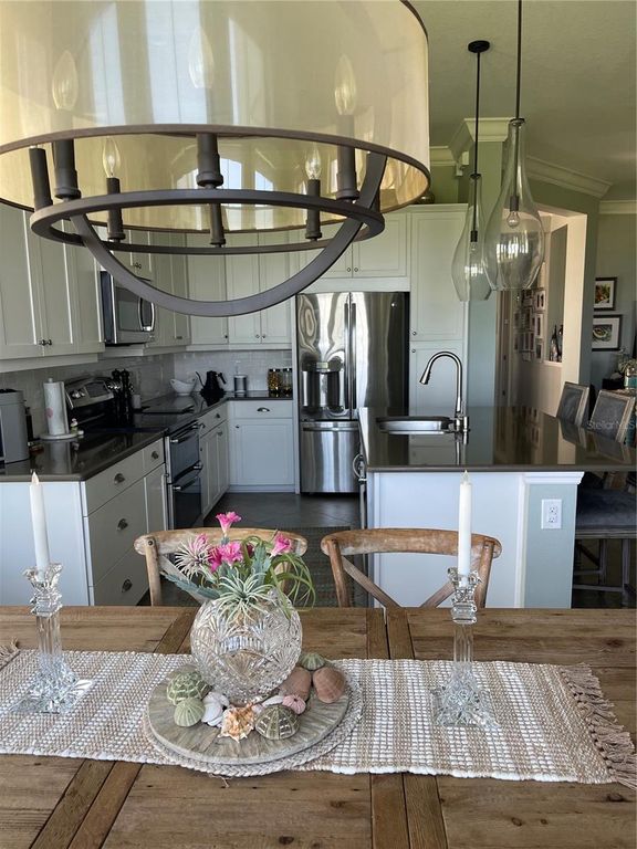 Image 17 of property listing at 310 COMPASS POINT DRIVE 101, Bradenton, FL 34209