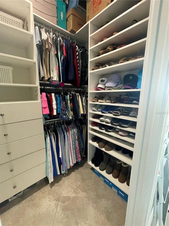 Image 27 of property listing at 310 COMPASS POINT DRIVE 101, Bradenton, FL 34209