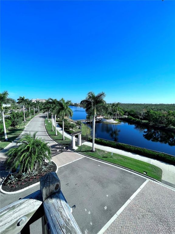 Image 56 of property listing at 310 COMPASS POINT DRIVE 101, Bradenton, FL 34209
