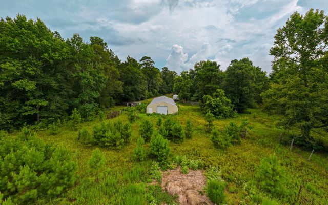 20818 Red Oak Drive, Cleveland, TX 77328
