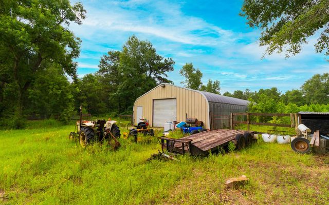 20818 Red Oak Drive, Cleveland, TX 77328