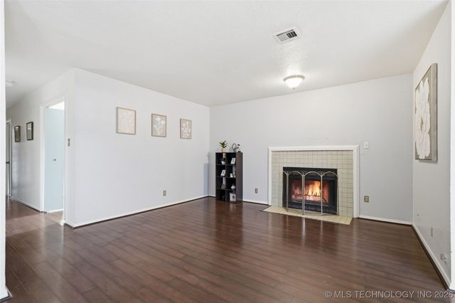 6361 S 80th East Avenue 5D, Tulsa, OK 74133