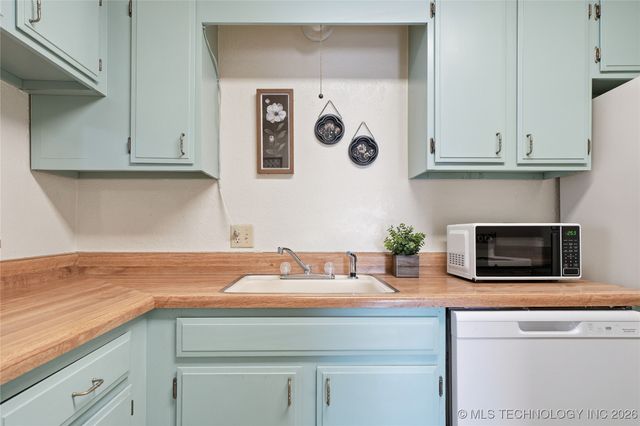 6361 S 80th East Avenue 5D, Tulsa, OK 74133