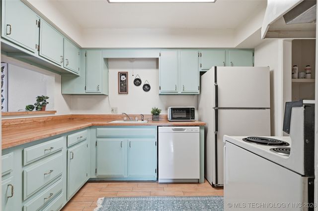 6361 S 80th East Avenue 5D, Tulsa, OK 74133