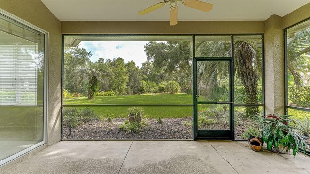 6715 PEBBLE BEACH WAY, Lakewood Ranch, FL 34202