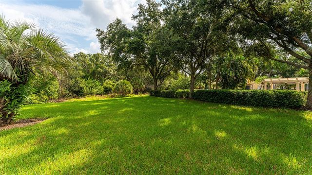 6715 PEBBLE BEACH WAY, Lakewood Ranch, FL 34202