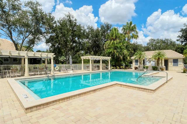 6715 PEBBLE BEACH WAY, Lakewood Ranch, FL 34202