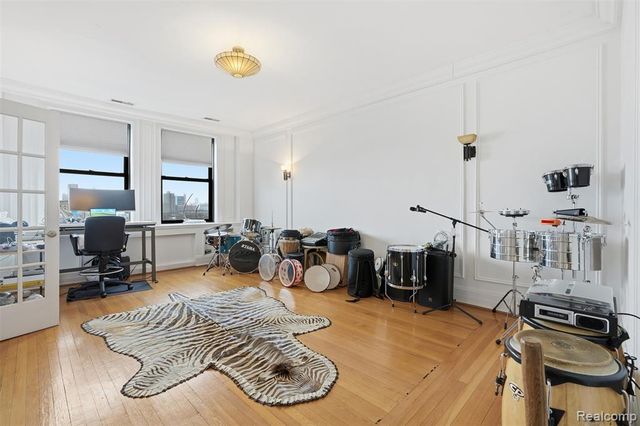 2900 E Jefferson Avenue 61-C8, Detroit, MI 48207